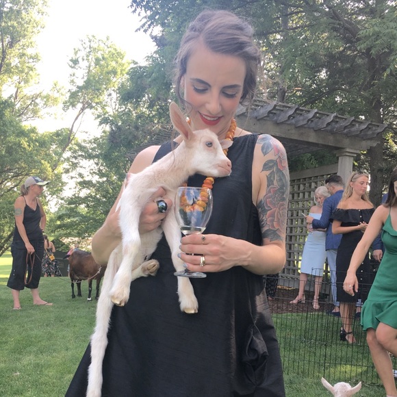 Meet your Posher, Jacqueline - Picture 2 of 4